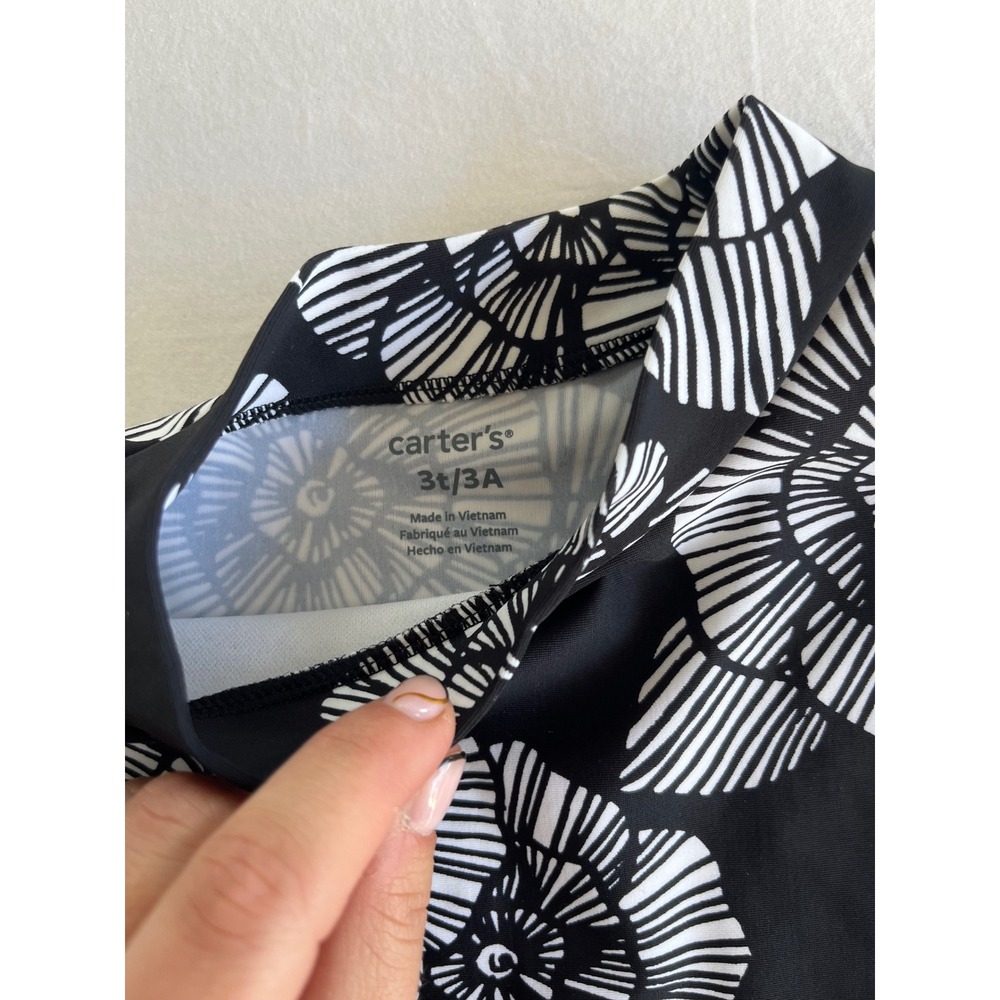 Carters Kids 3T Rash Guard Long Sleeve Swim Shirt Black White Floral UPF 50+ NEW - Picture 6 of 6